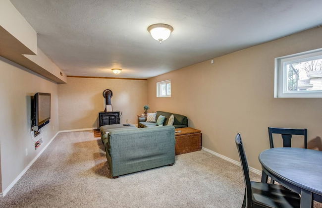 4BR Dog Friendlygarden of the Godsbbq Grill! - Photo 25
