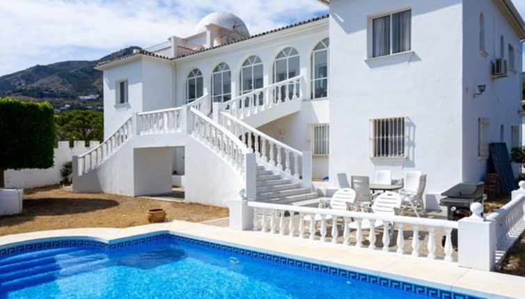 Photo 1 - Villa - 4 Bedrooms with Pool, WiFi and Sea views - 107886