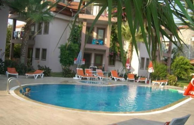 Minta Apart - Photo 27