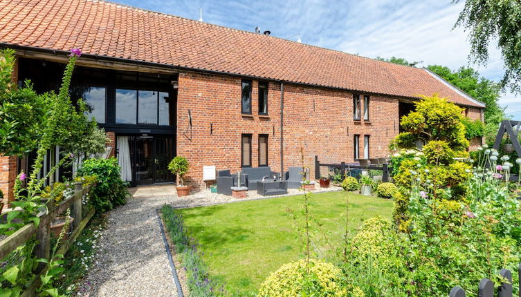 Photo 1 - Chestnut Barn Runham 1880's Barn Conversion