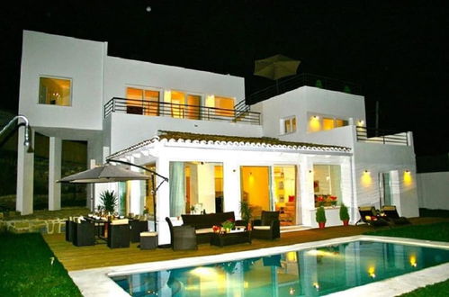 Photo 15 - Brand New Villa Close To Beach