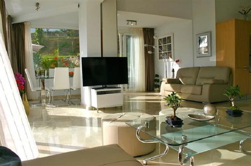 Photo 8 - Brand New Villa Close To Beach