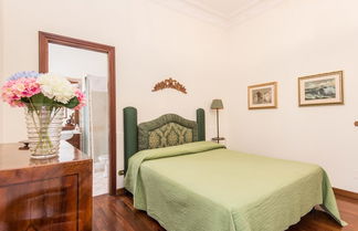 Photo 2 - RSH Spanish Steps Luxury Apartment