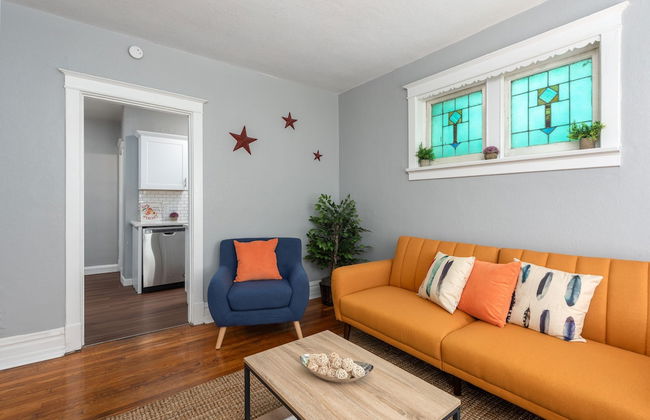 Central Garden Getaways Corp Rentals by NamaStay - Foto 23