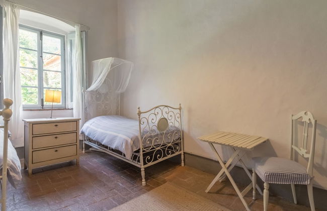 Cosy Farmhouse in Bacchereto With Swimming Pool - Foto 6