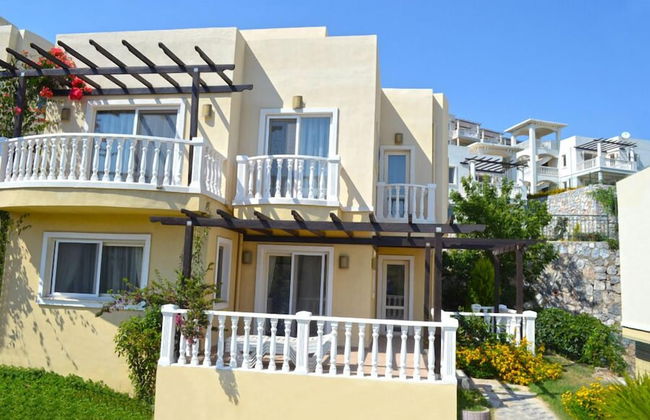 Apartment 3 Bedroom Lake View 7 by Likya Global - Photo 40
