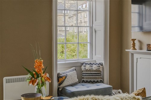 Foto 20 - Impeccable 4-bed Apartment in Bath