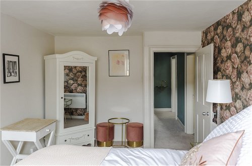 Foto 7 - Impeccable 4-bed Apartment in Bath