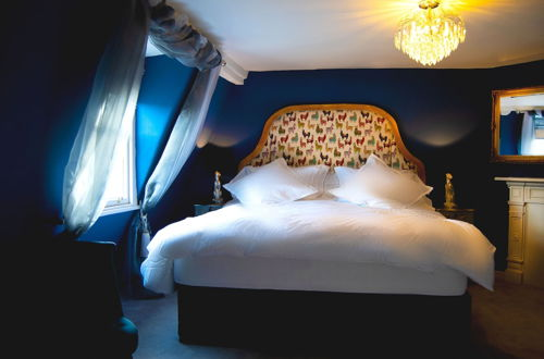 Foto 4 - Impeccable 4-bed Apartment in Bath