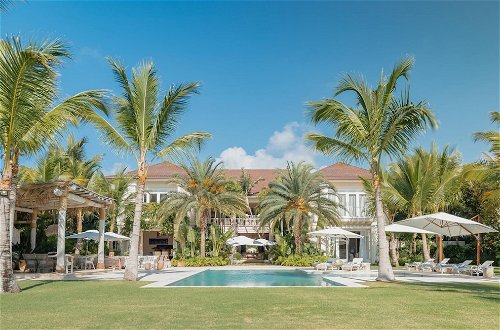 Foto 28 - Luxurious Fully-staffed Villa With Amazing View in Exclusive Golf Beach Resort