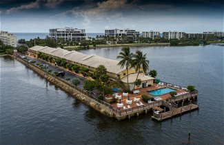 Foto 1 - Palm Beach Waterfront Suites