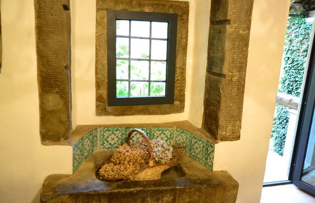 Tranquil Retreat in Serignana - Photo 9