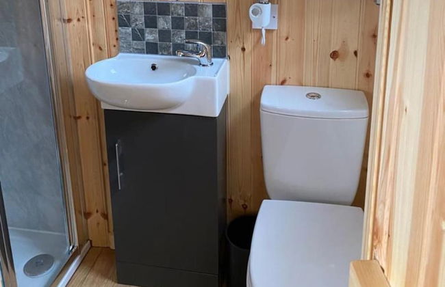 Woodhead Shepherds Hut - Sleeps 2 - Mailer Farm - Foto 8