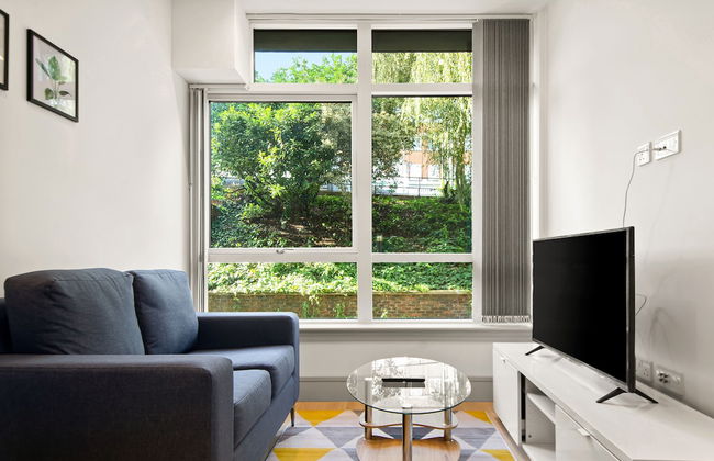 Charming 1-bed Apartment in Harrow - Foto 1