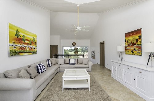 Foto 17 - Beautiful 5-BDR 2 levels villa for rent