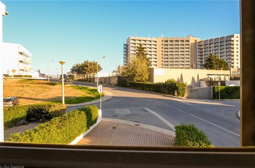 Photo 24 - Immaculate 1-bed Apartment in Albufeira