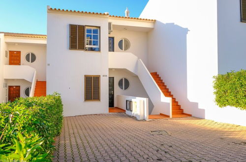 Foto 23 - Immaculate 1-bed Apartment in Albufeira