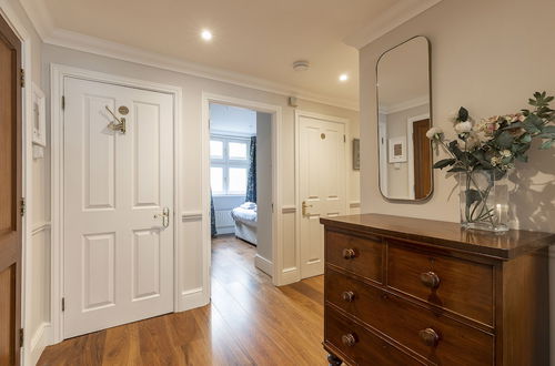 Photo 21 - ALTIDO Beautiful 2 bed apt in Mayfair, close to Tube