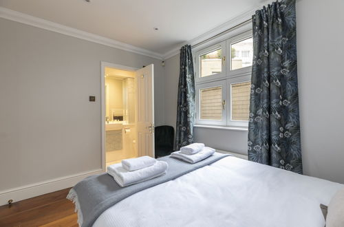 Foto 7 - ALTIDO Beautiful 2 bed apt in Mayfair, close to Tube