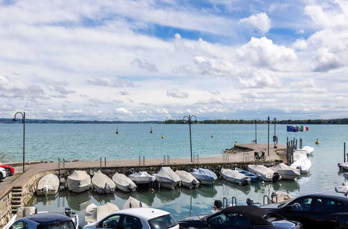 Photo 26 - Cloistered Apartment in Sirmione near Lake