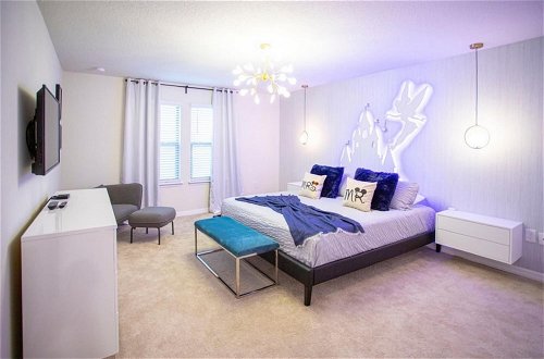 Photo 11 - Gorgeous Themed Townhome at Windsor at Westside WW8915