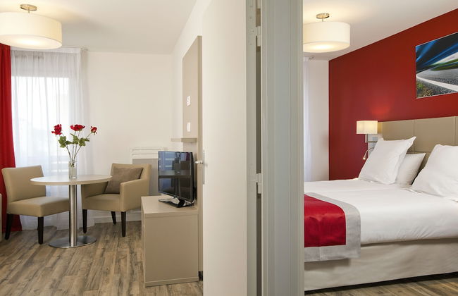 Séjours & Affaires Paris Bagneux - Foto 3