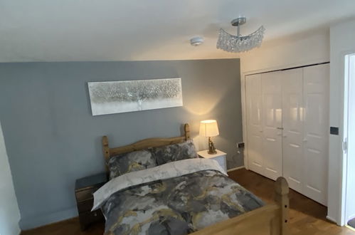 Photo 8 - Stunning Beautiful 4-bed House in South Wales