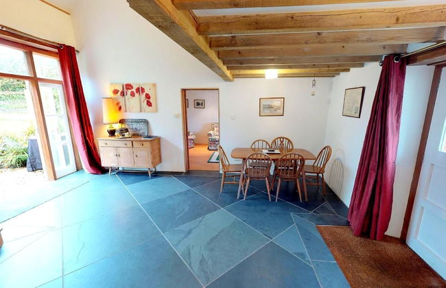 Buckland Brewer COB Barn 2 Bedrooms - Photo 3