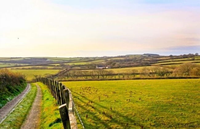 Buckland Brewer COB Barn 2 Bedrooms - Photo 15