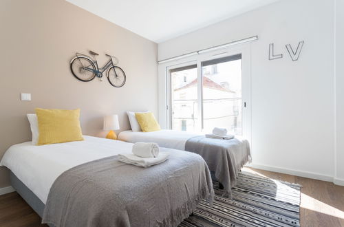 Photo 10 - Alfama Lounge Three-Bedroom Apartment w/ River View and Parking - by LU Holidays