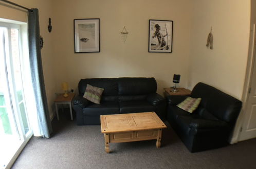 Foto 8 - Blackberry House - Sleeps 6 with Parking and Netflix TV