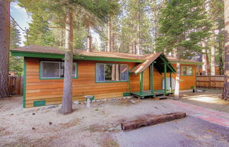 Photo 1 - Whispering Pines Cabin - Family and pet Friendly Abode