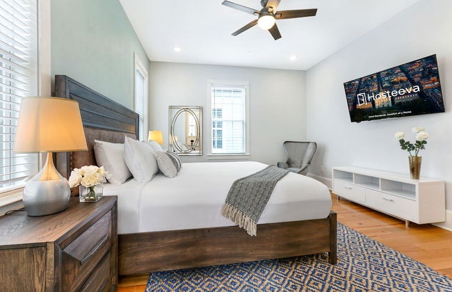 Spacious 5BR Urban Retreat with Balcony & Pool - Foto 53