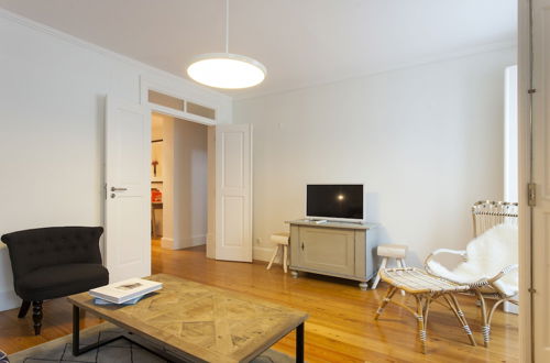 Photo 10 - ALTIDO Spacious 3BR home w/balcony in Baixa, nearby Lisbon Cathedral