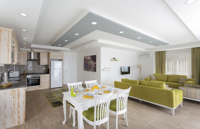 Kybele Suits - Foto 36