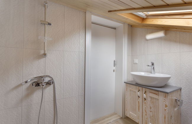 Kybele Suits - Foto 40