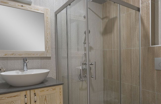 Kybele Suits - Foto 39