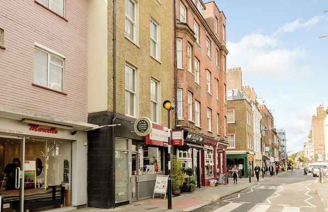 Holborn by Viridian Apartments - Photo 14