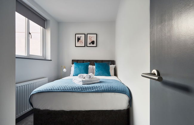Holborn by Viridian Apartments - Photo 2