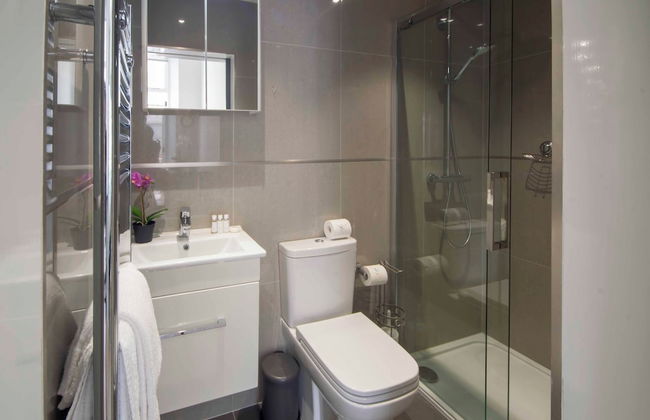 Holborn by Viridian Apartments - Photo 12