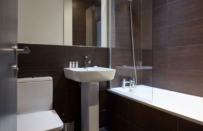 Holborn by Viridian Apartments - Photo 11