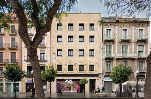 Photo 1 - Apartaments Rambla 68