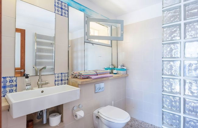 Mallorca front line property sea access - Photo 26