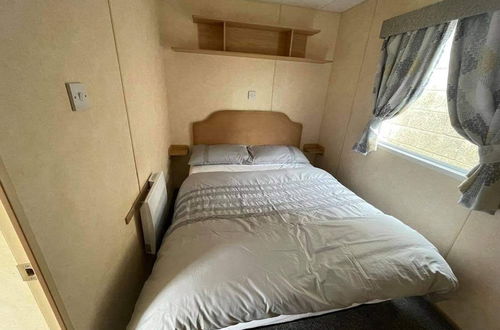 Photo 9 - 3-bed Caravan in Walton on the Naze