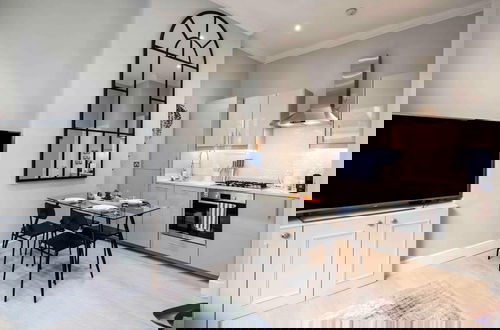 Foto 8 - Bright and Modern Bayswater Apartment