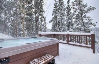 Photo 1 - 2542 Boreas Pass Private Home with Hot Tub