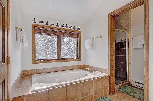 Photo 22 - 2542 Boreas Pass Private Home with Hot Tub