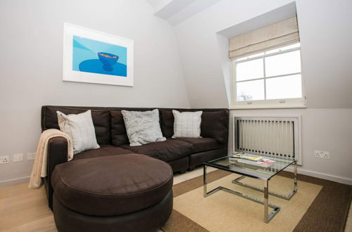 Photo 21 - Bright and Modern 1 Bedroom Flat Knightsbridge