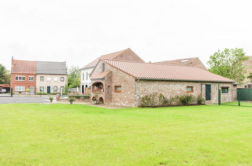 Photo 25 - Luxurious Holiday Home in Glabbeek With Garden