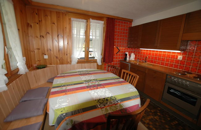 Chalet in Lenk Near Simmen Falls - Photo 8